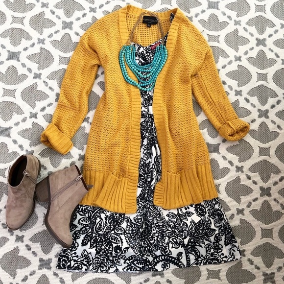 Multi strand turquoise necklace NWT - Picture 2 of 8